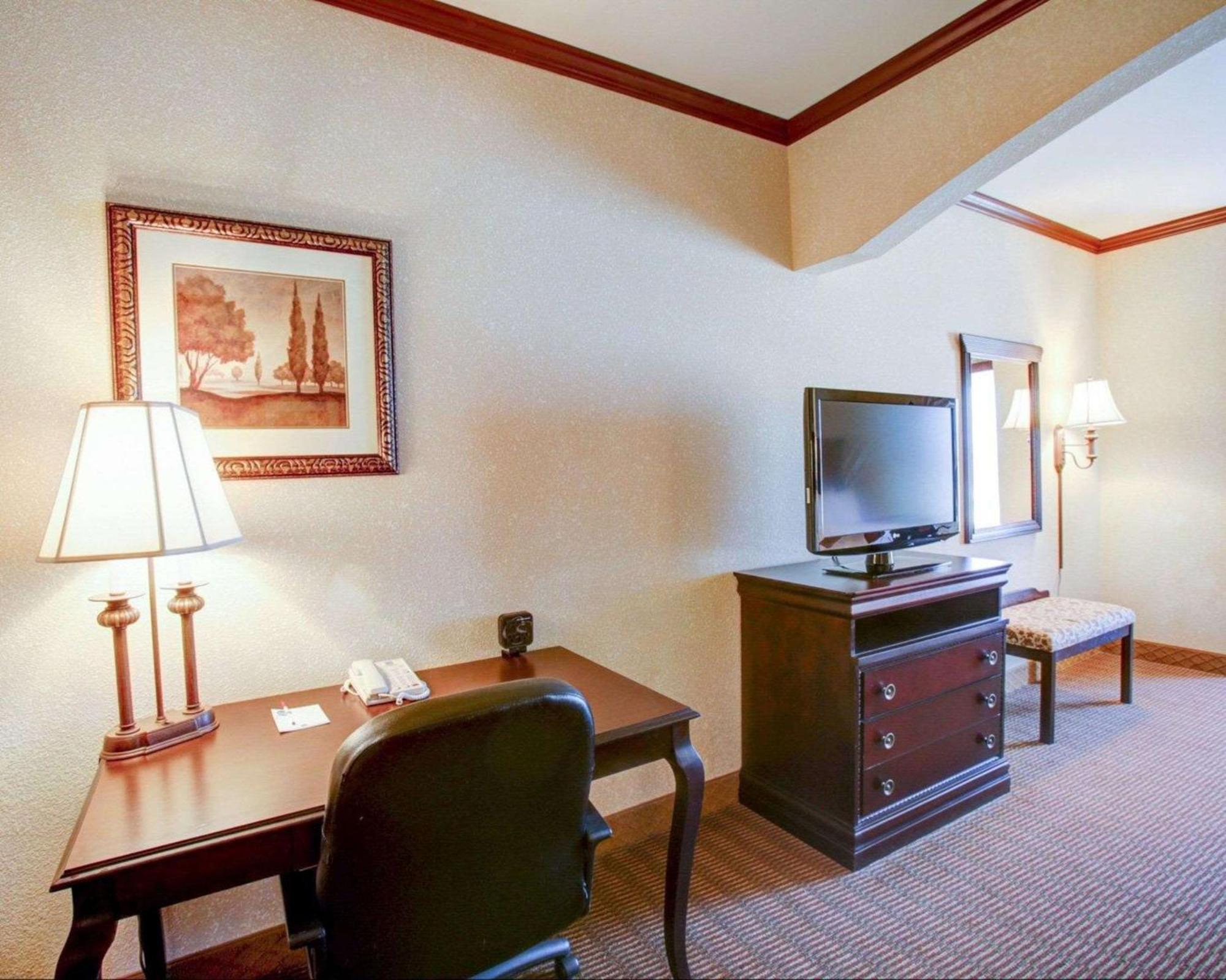 Comfort Suites University Drive College Station Exteriör bild